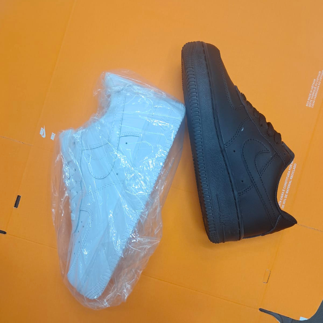 Nike Air Force 1 - White